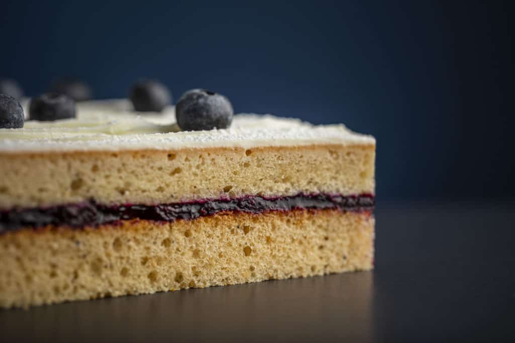 Sponge Cake Using Cake Gel | Eggless & Without Oven | Cake Recipe Using Cake  Improver | Yummy - YouTube
